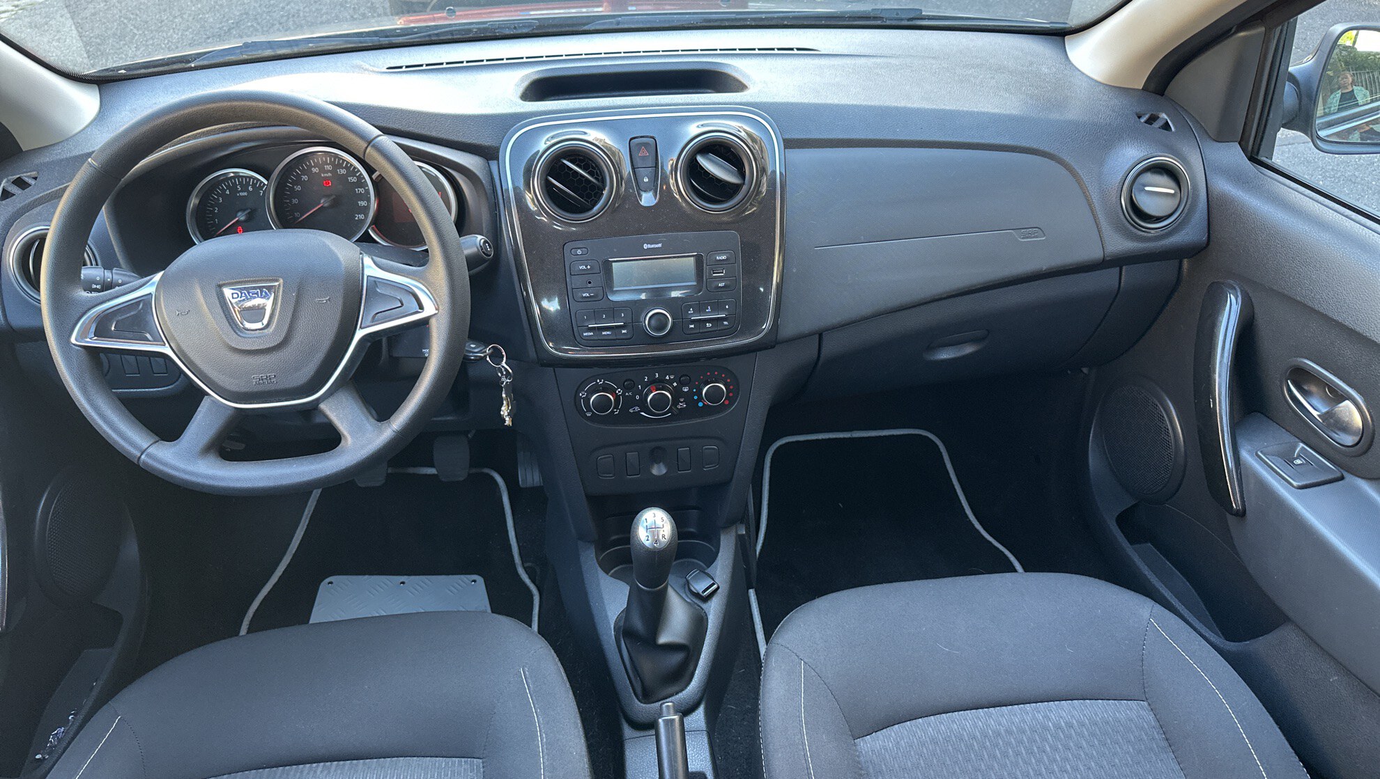 DACIA SANDERO SCe 75 Lauréate 2019