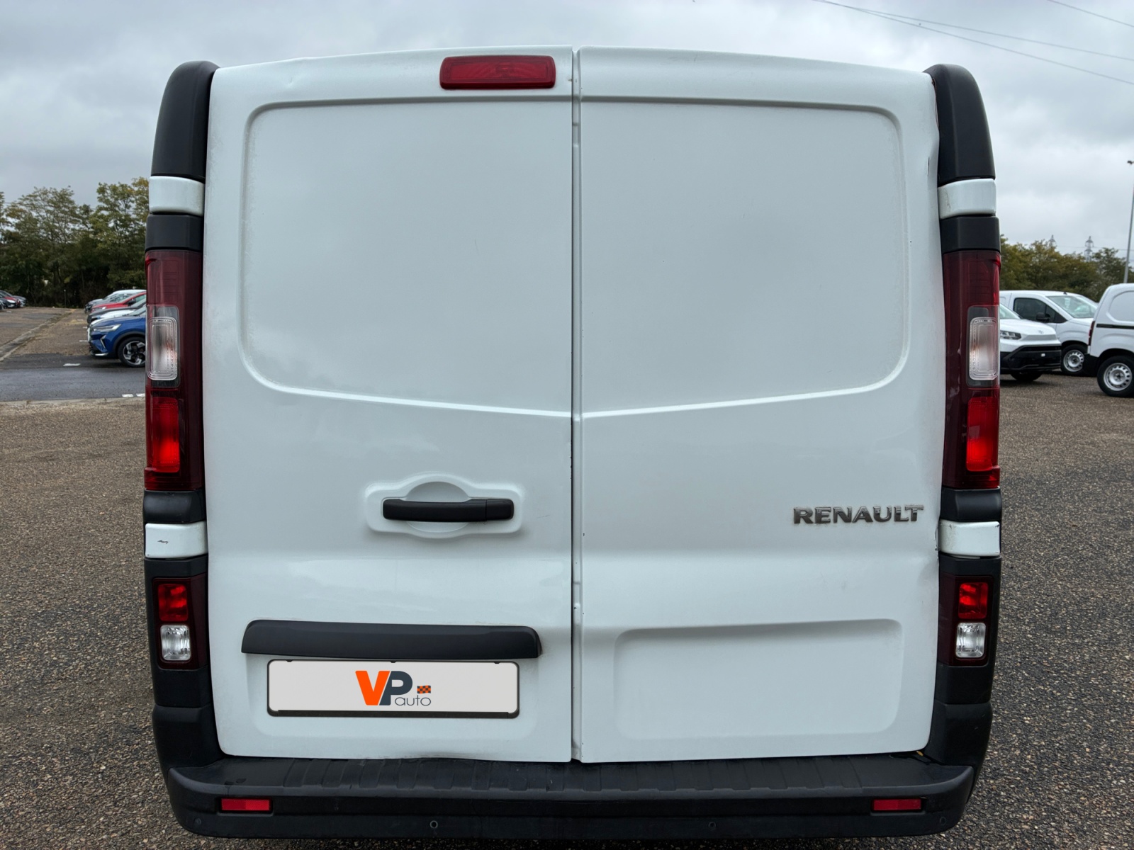 RENAULT TRAFIC FOURGON FGN L1H1 1200 KG DCI 145 ENERGY EDC GRAND CONFORT 2020