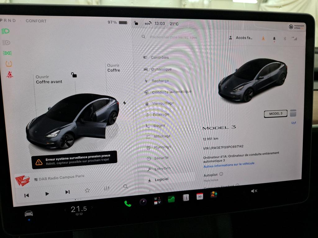 TESLA  2023