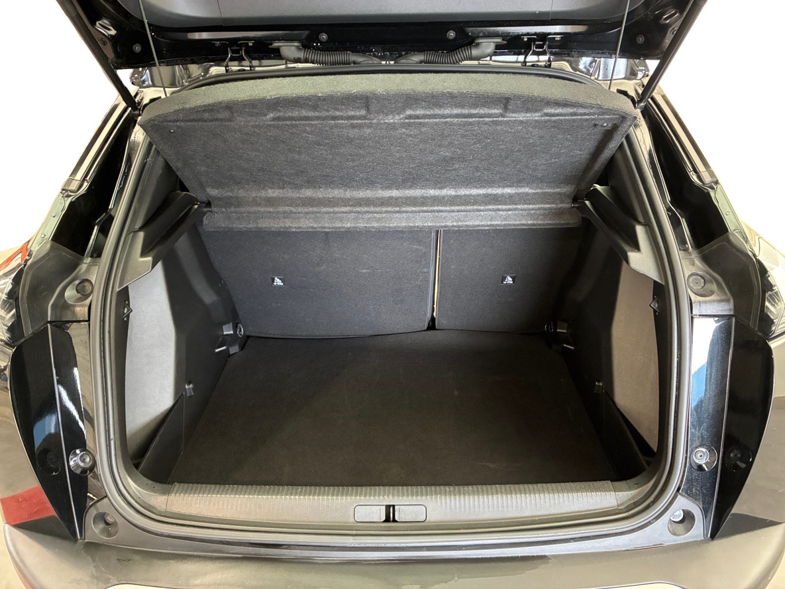 PEUGEOT 2008 Hybrid 145 ch e-DCS6 Style 2025