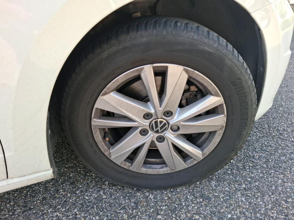 VOLKSWAGEN TOURAN 2.0 TDI 150 DSG7 5pl Life Plus 2023