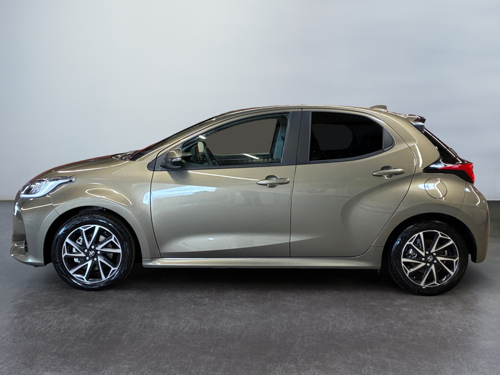 TOYOTA Yaris Hybride 116h Dynamic 2023