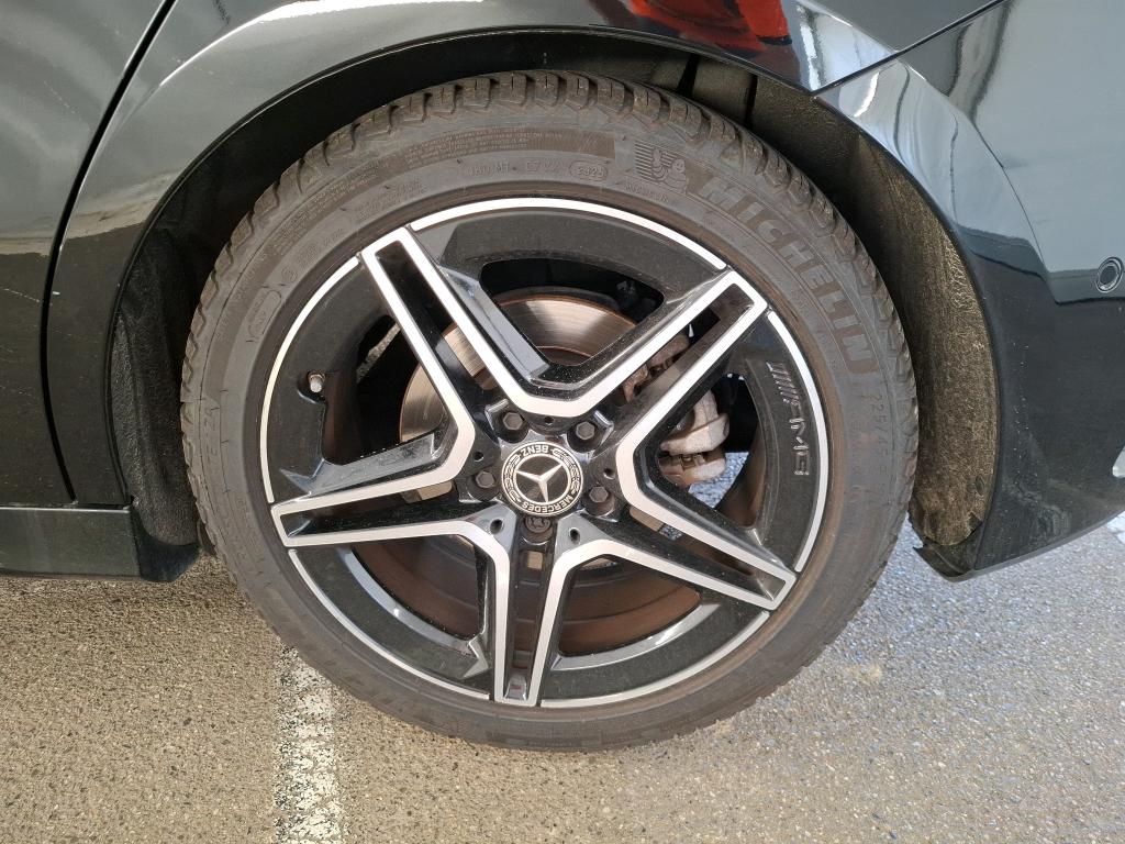 MERCEDES CLASSE A 200 7G-DCT AMG Line 2022