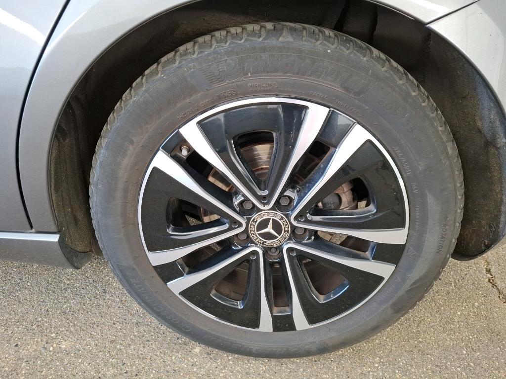 MERCEDES-BENZ MERCEDES CLASSE A 180 d 8G-DCT Progressive Line 2023