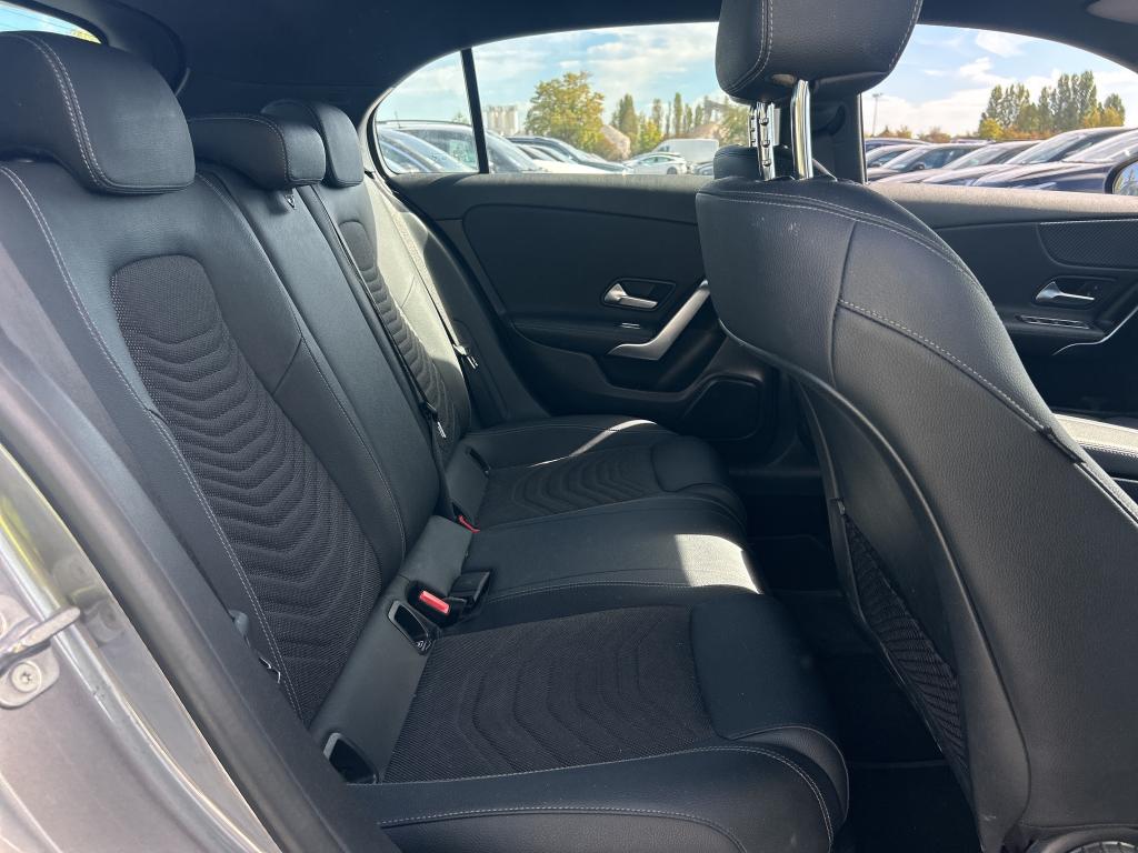 MERCEDES-BENZ MERCEDES CLASSE A 180 7G-DCT Progressive Line 2025