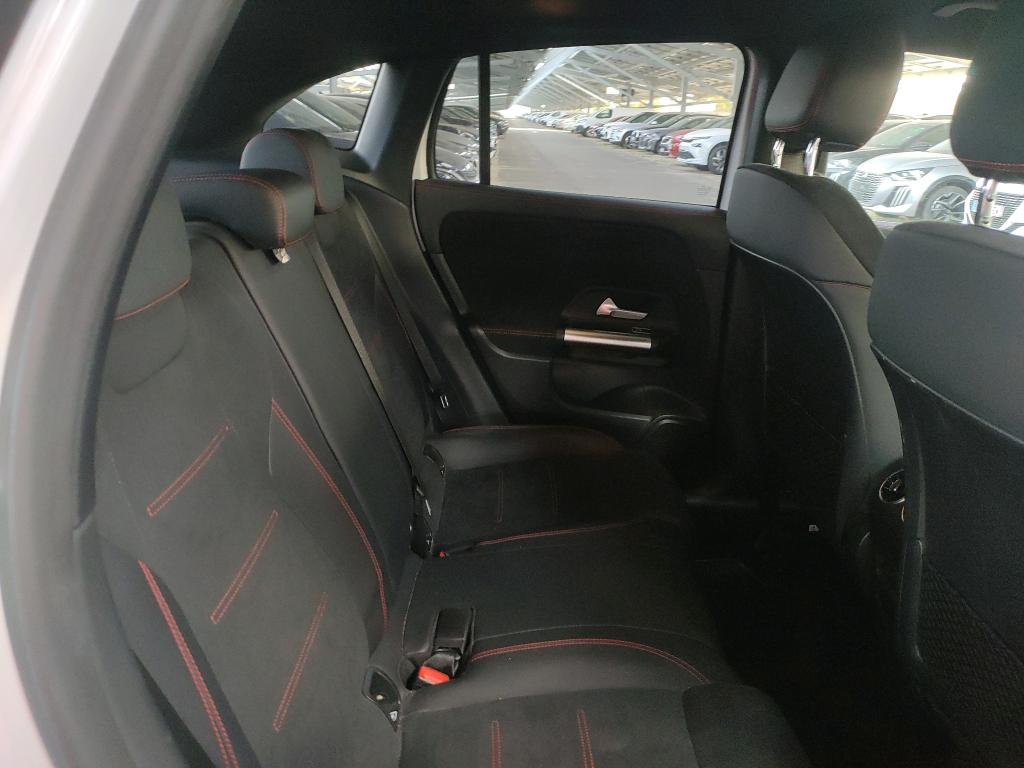 MERCEDES-BENZ MERCEDES GLA II 200 d 8G-DCT AMG Line 2023