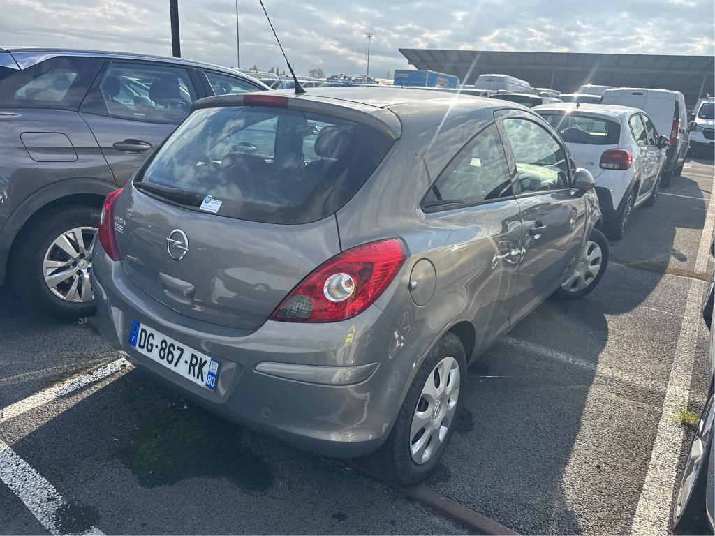 OPEL Corsa 1.0 - 65 ch Cool Line 2014