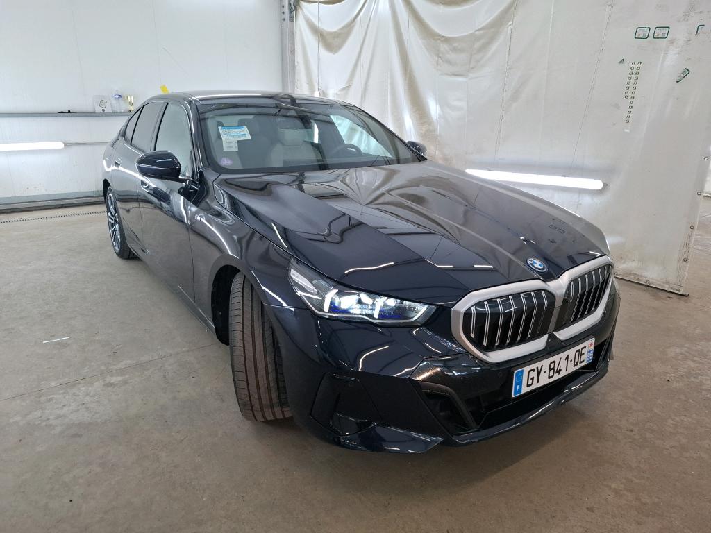 BMW SERIE 5 BERLINE G60 530e PHEV 299 ch BVA8 M Sport 2024