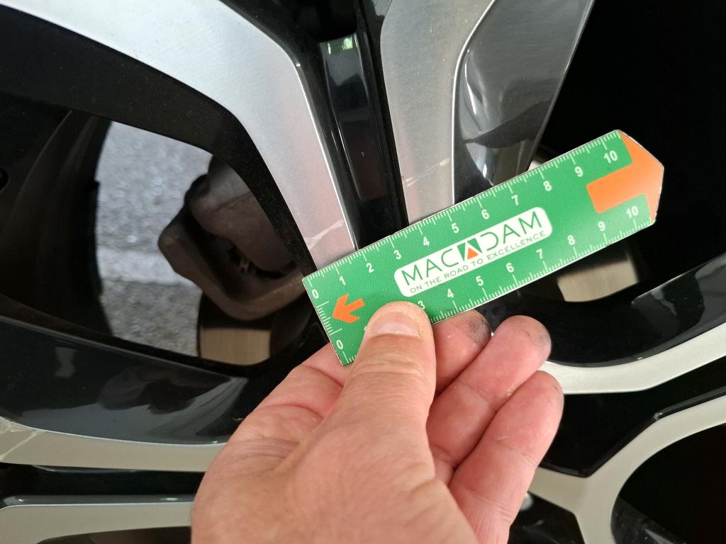 RENAULT ARKANA E-Tech 145 - 21B Intens 2022