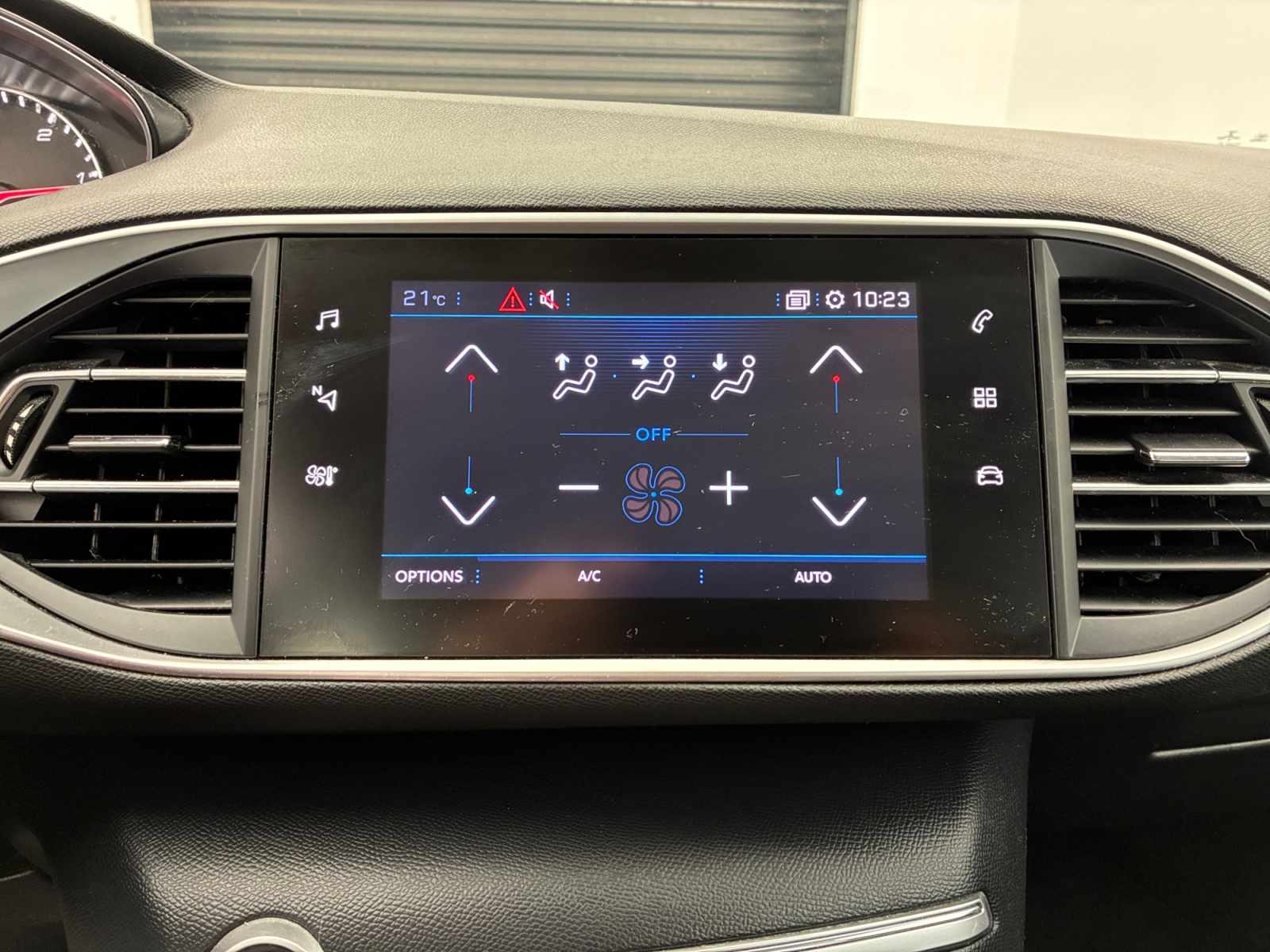 PEUGEOT 308 BlueHDi 100ch S&S BVM6 Active Business 2020