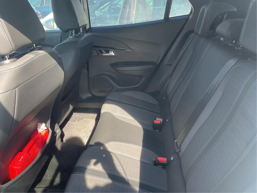 PEUGEOT 2008 BUSINESS PureTech 130 S&S EAT8 Allure 2021