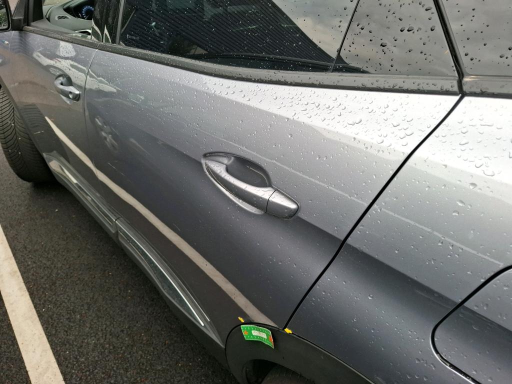PEUGEOT 3008 Hybrid 225 e-EAT8 Allure 2022