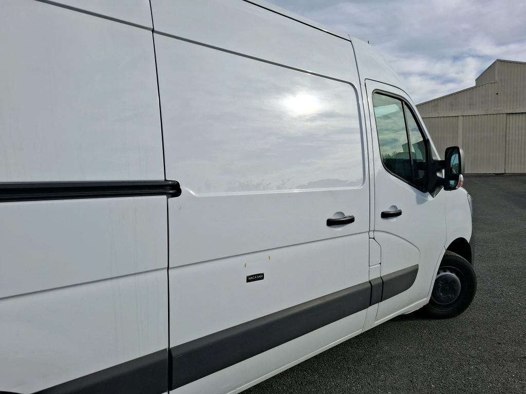 RENAULT MASTER FOURGON FGN TRAC F3300 L2H2 BLUE DCI 135 GRAND CONFORT 2022