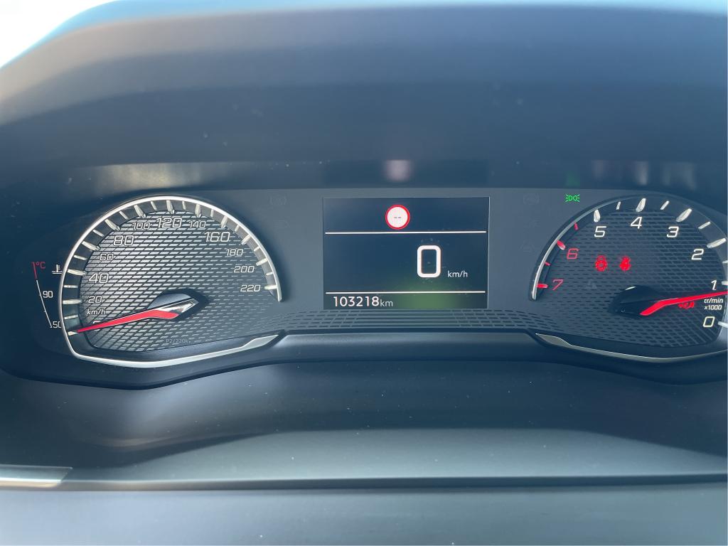 PEUGEOT 2008 PureTech 100 S&S BVM6 Style 2022