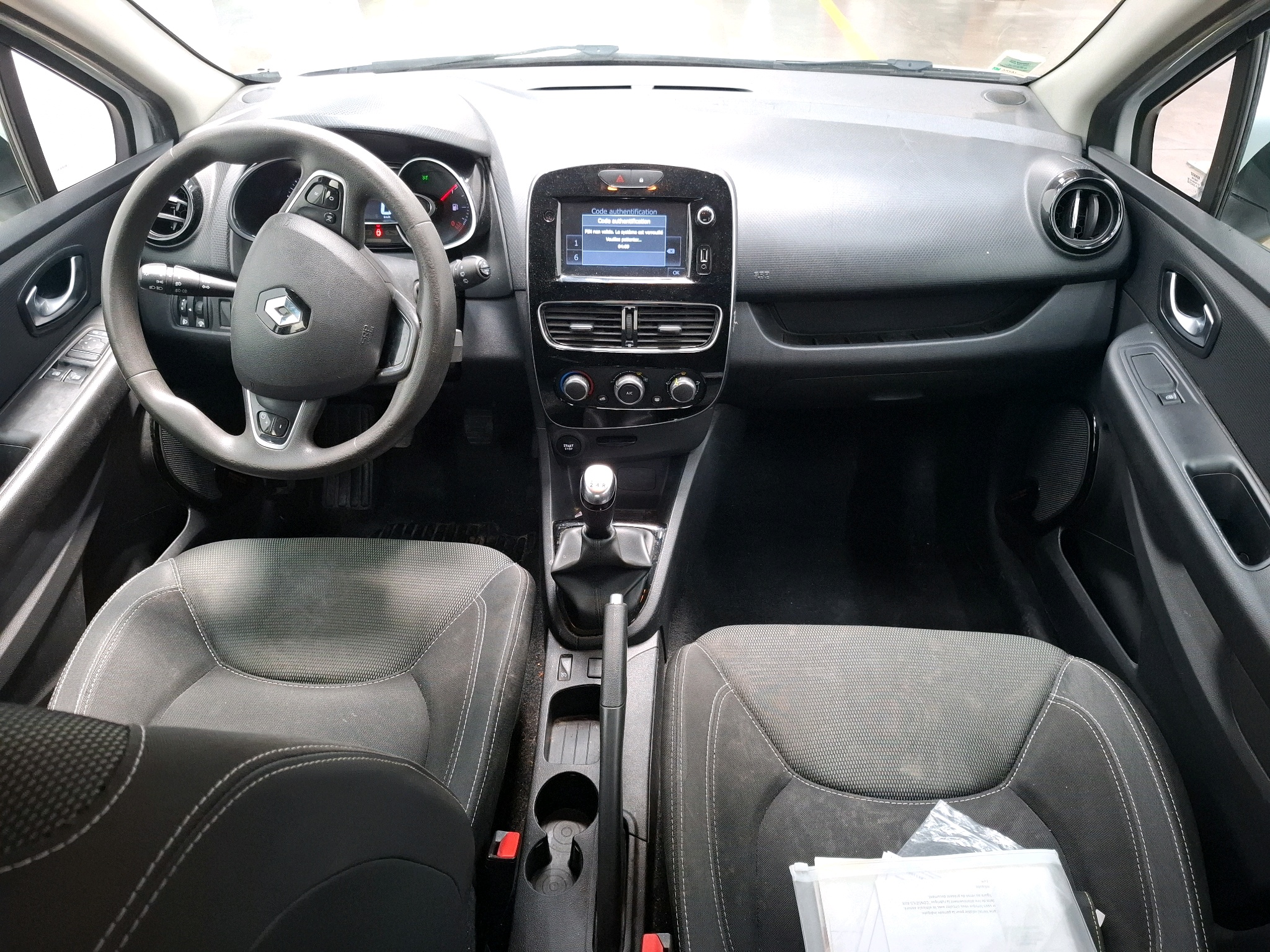 RENAULT CLIO SOCIETE DCI 75 ENERGY E6C AIR MEDIANAV 2019