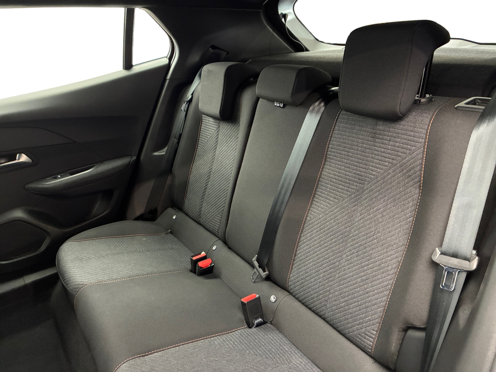 PEUGEOT 2008 Hybrid 145 ch e-DCS6 Style 2025