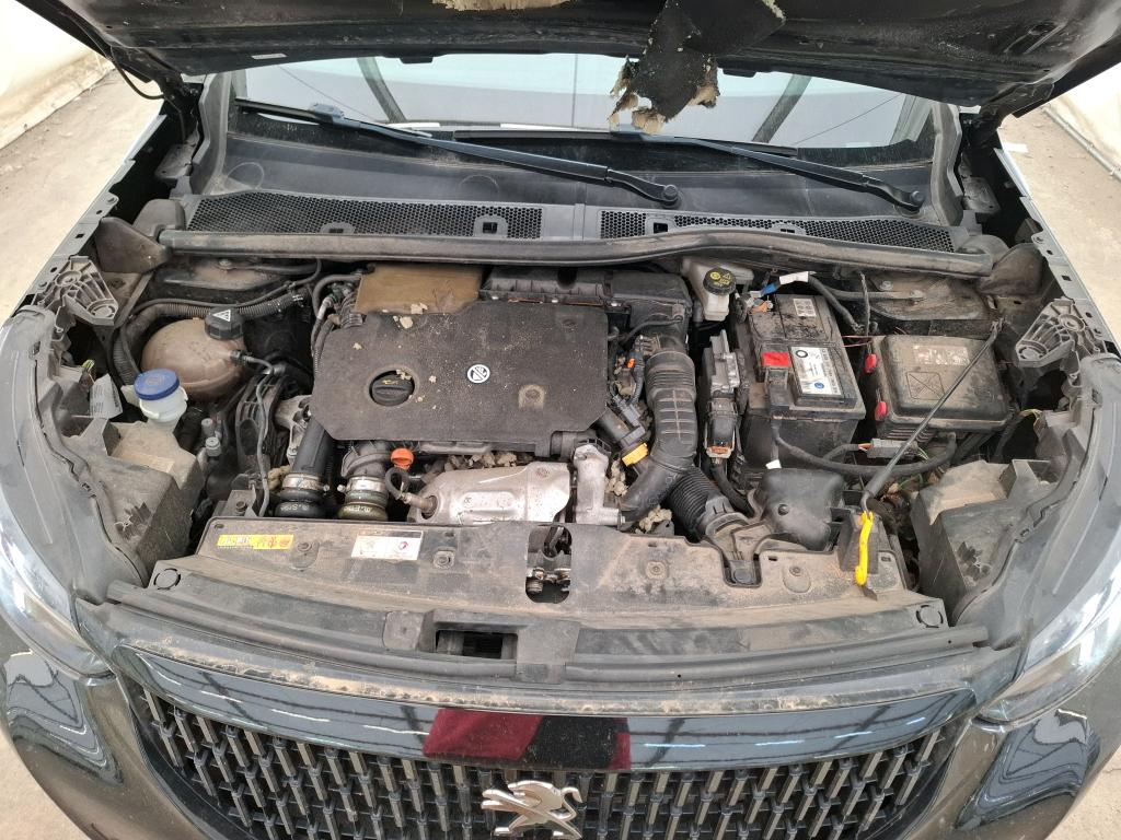 PEUGEOT 2008 BlueHDi 130 S&S EAT8 GT 2022