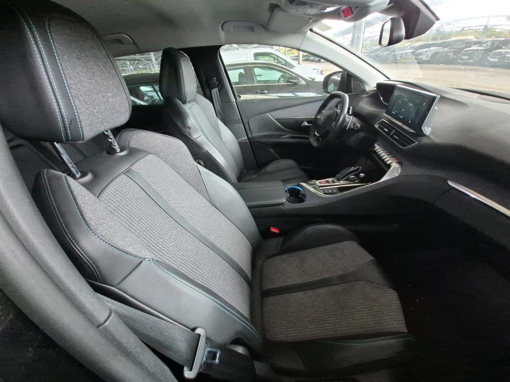 PEUGEOT 3008 BlueHDi 130ch S&S EAT8 Allure Pack 2021