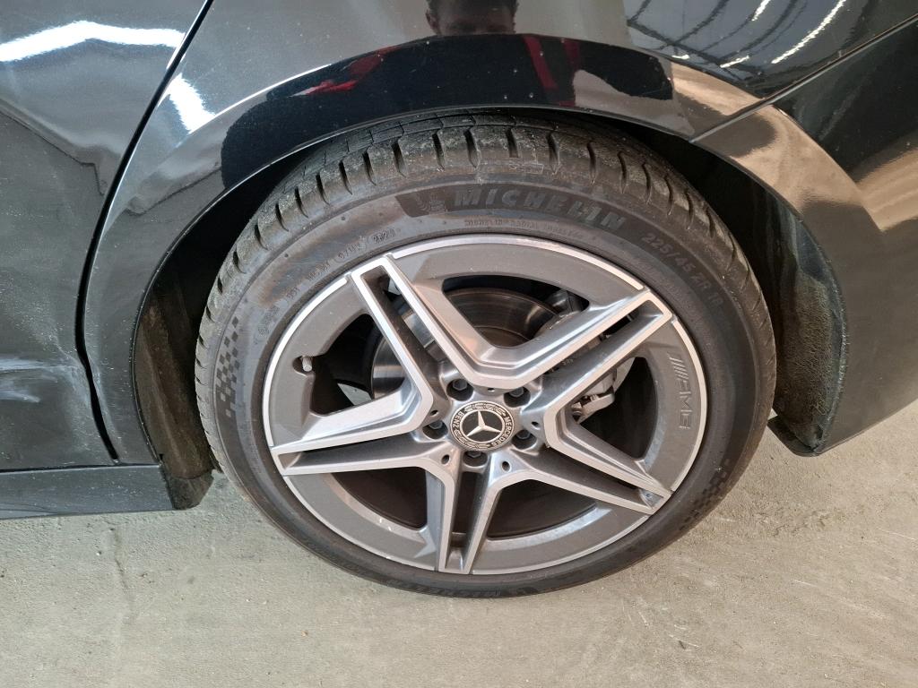 MERCEDES-BENZ CLASSE B 180 d 8G-DCT AMG Line Edition 2022