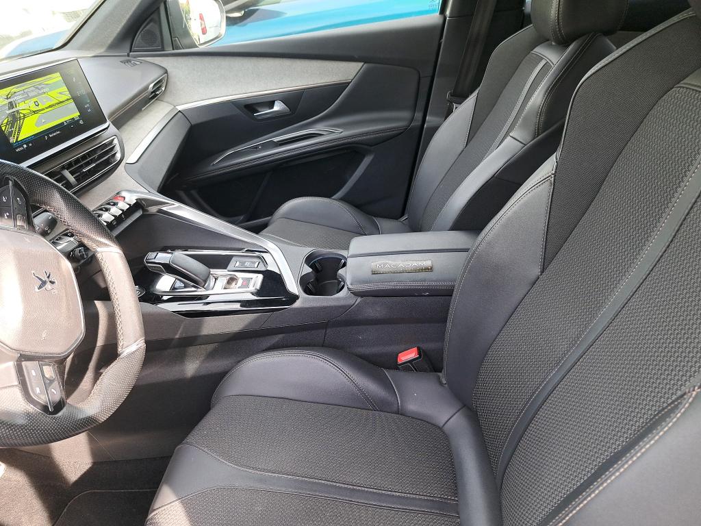 PEUGEOT 3008 Hybrid 225 e-EAT8 GT 2022