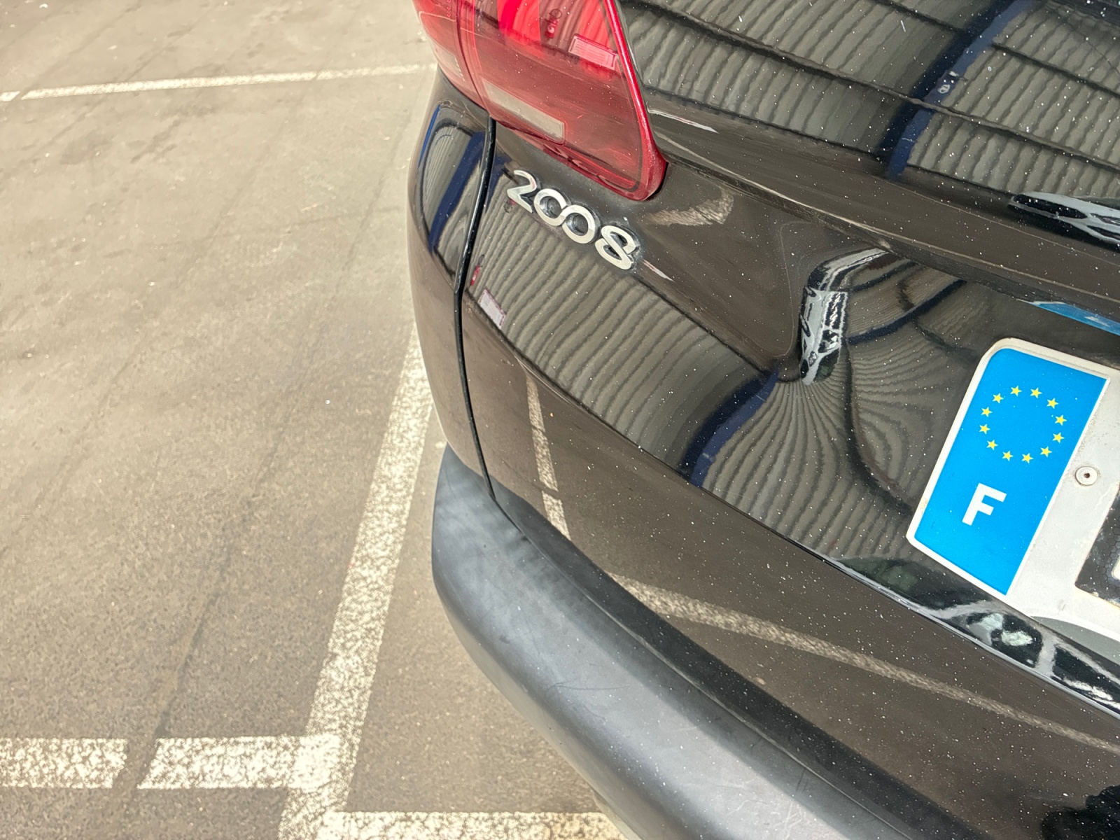 PEUGEOT 2008 1.2 PureTech 110ch S&S BVM5 Allure 2018