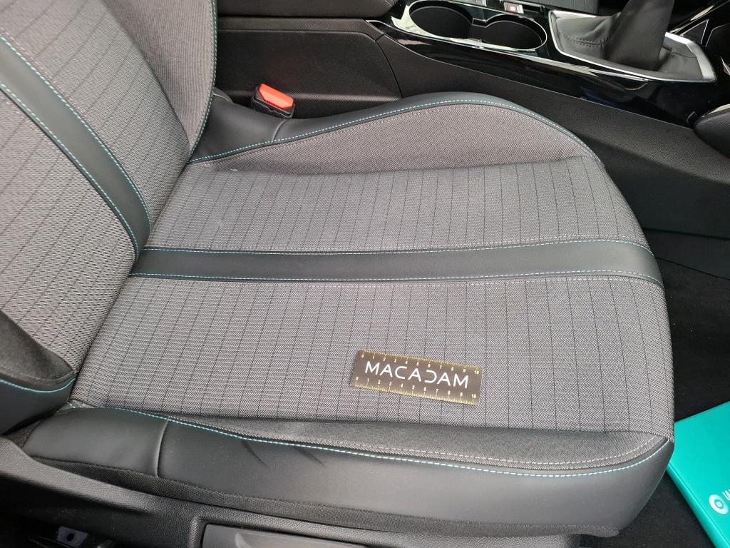 PEUGEOT 2008 PureTech 130 S&S BVM6 Allure Pack 2021