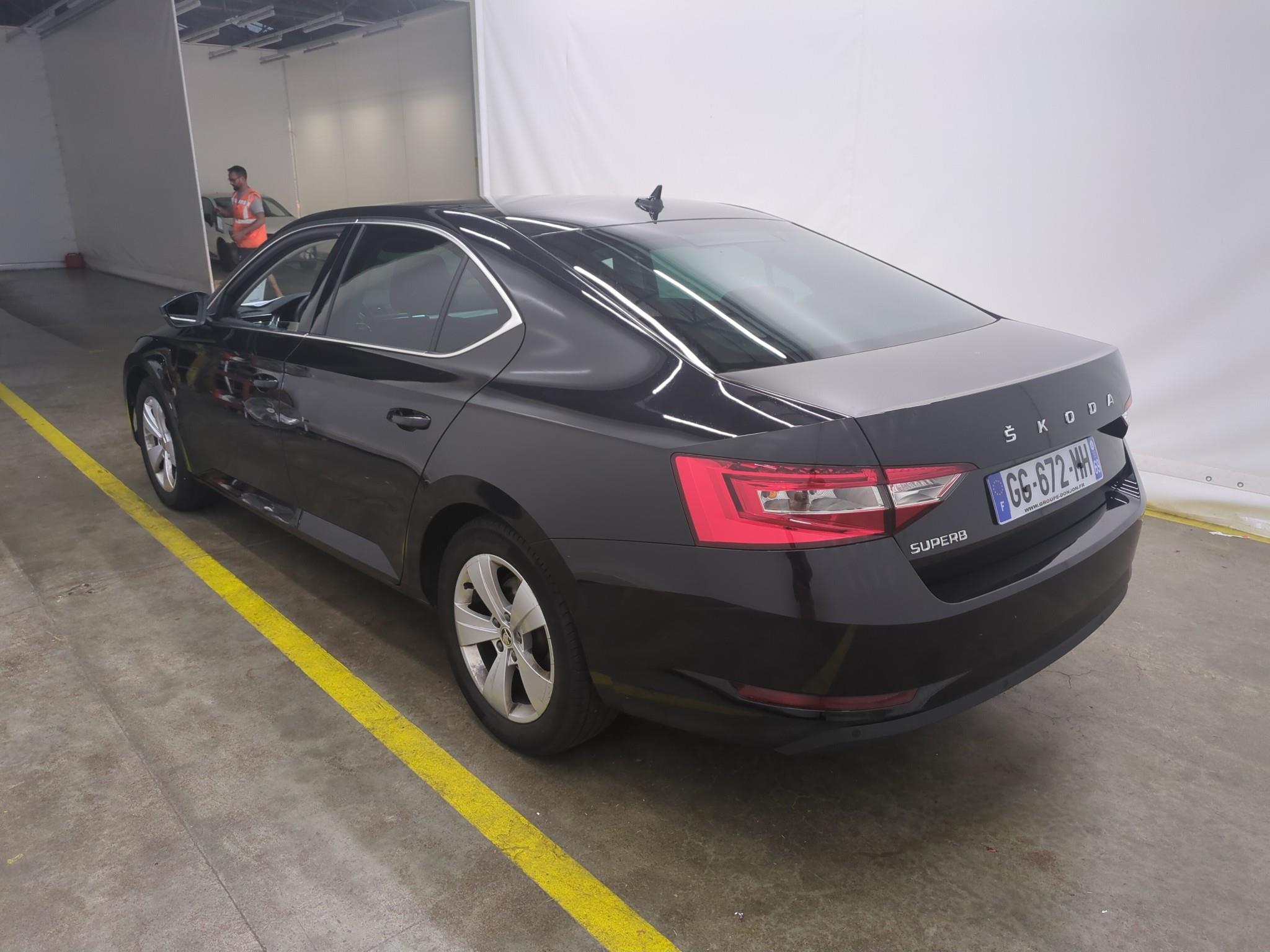 SKODA SUPERB 2.0 TDI 150 SCR DSG7 Business 2022