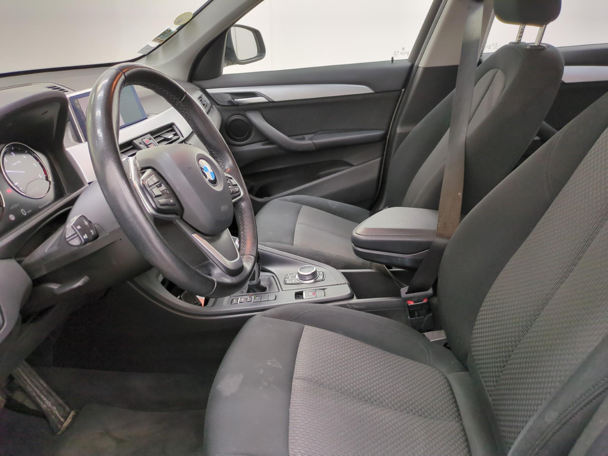 BMW X1 F48 LCI sDrive 16d 116 ch DKG7 Business Design 2021