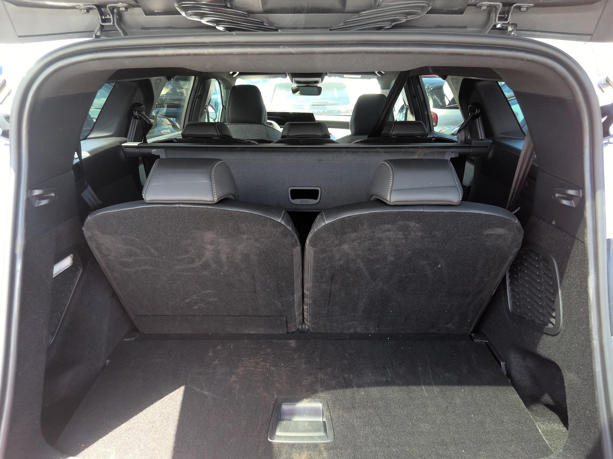 PEUGEOT 5008 Hybrid 145 ch e-DCS6 Allure 2025