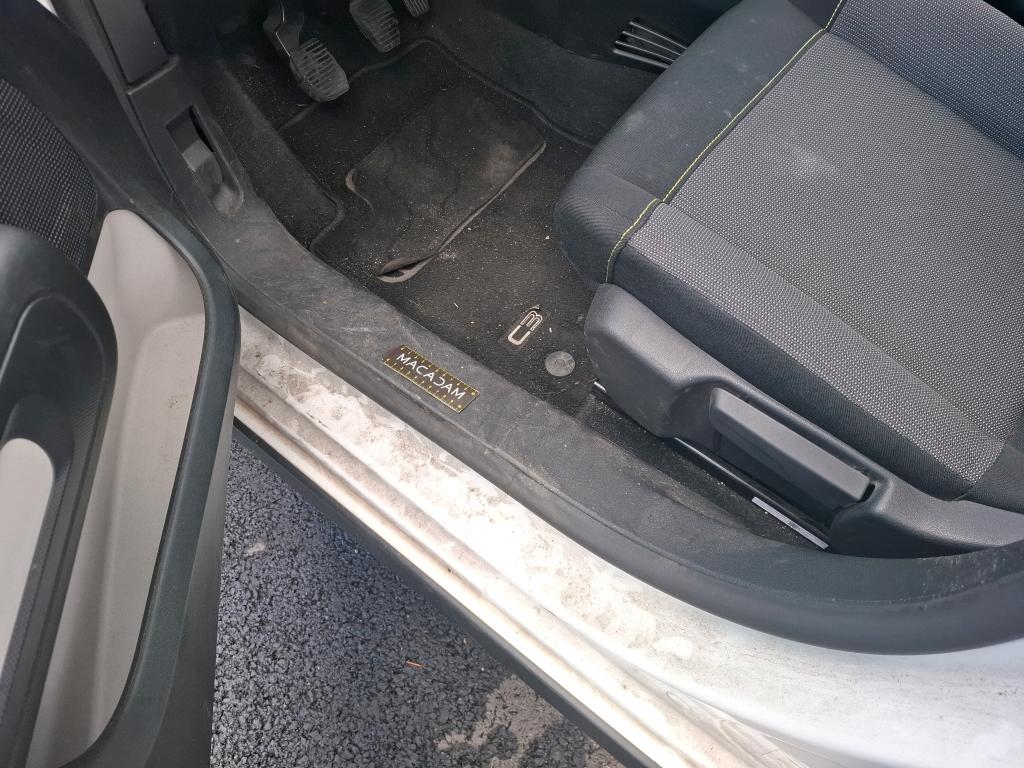 CITROEN C3 ENTREPRISE SOCIETE PURETECH 83 S&S BVM FEEL NAV 2023