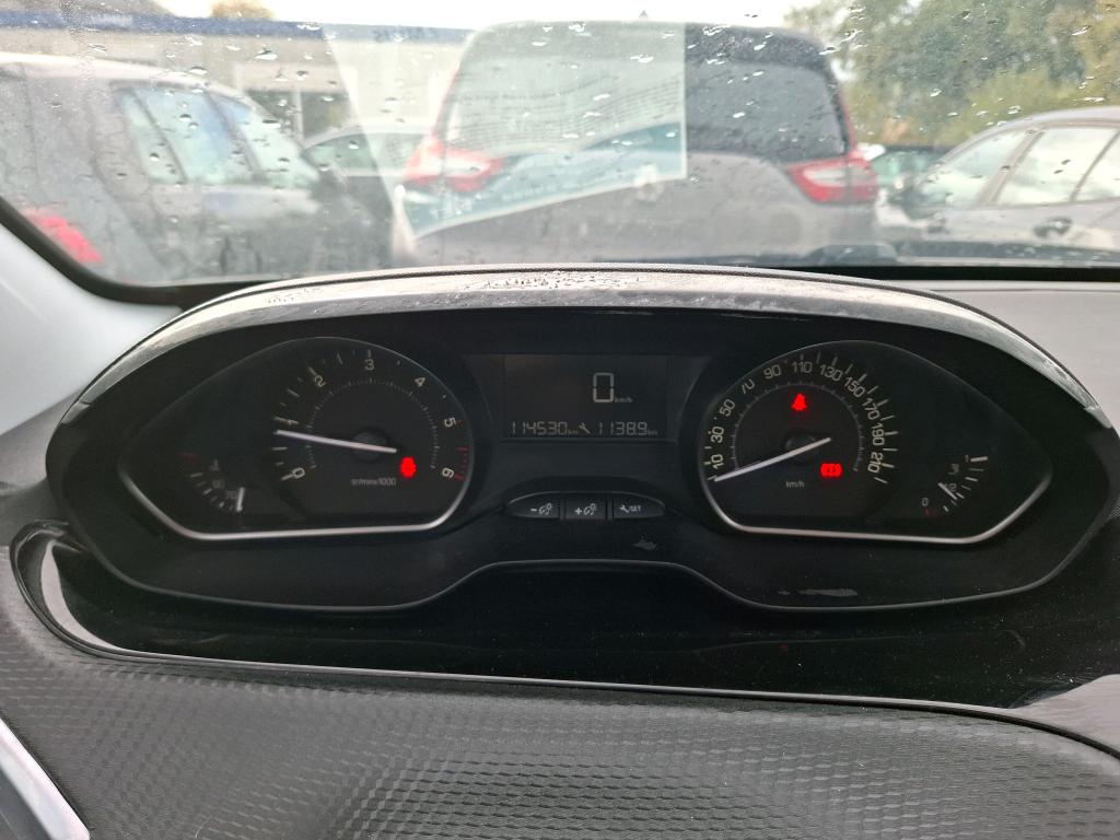 PEUGEOT 2008 BlueHDi 100ch S&S BVM5 Active Business 2019