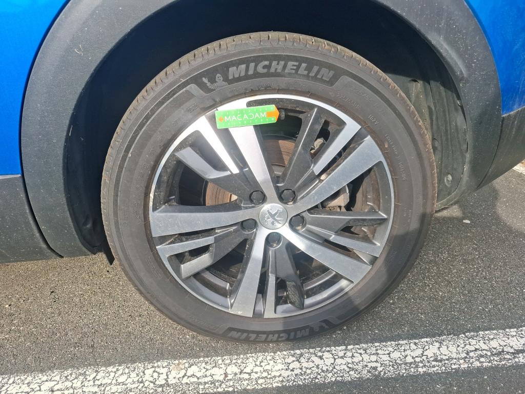 PEUGEOT 3008 Hybrid 225 e-EAT8 Allure Pack 2022