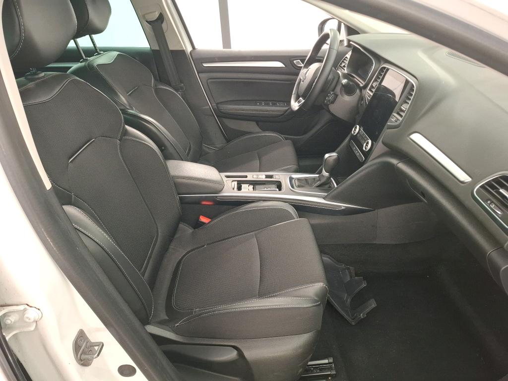 RENAULT MÉGANE MEGANE IV Estate TCe 140 EDC Techno 2023