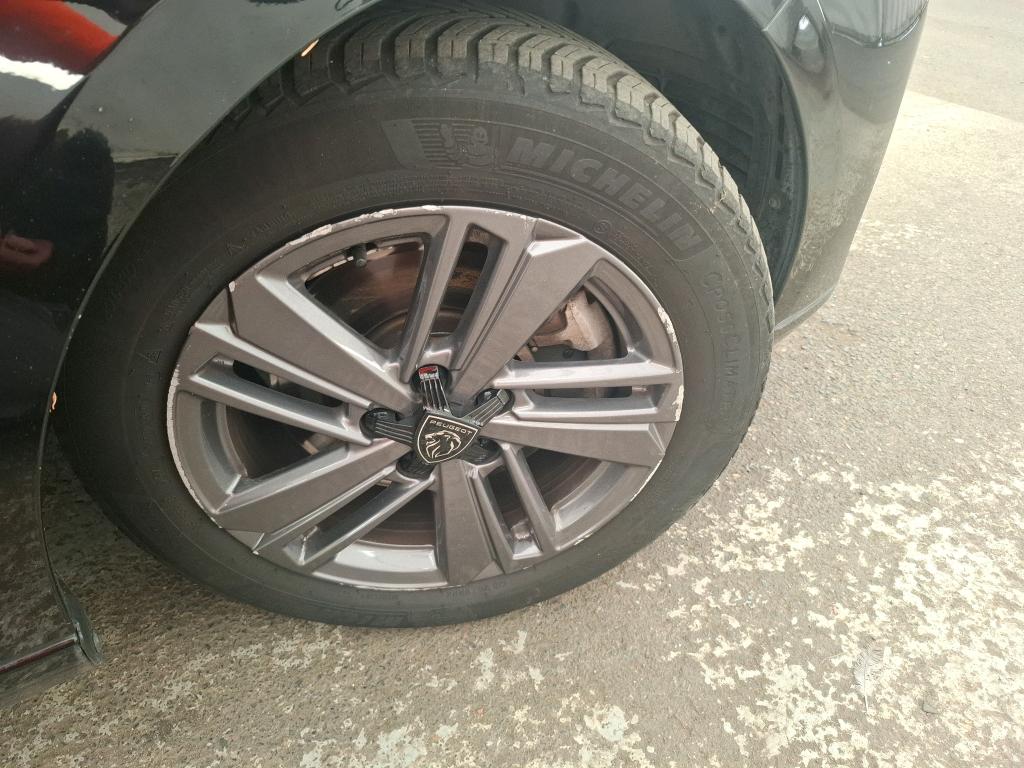 PEUGEOT 308 SW BlueHDi 130ch S&S EAT8 Active Pack 2022