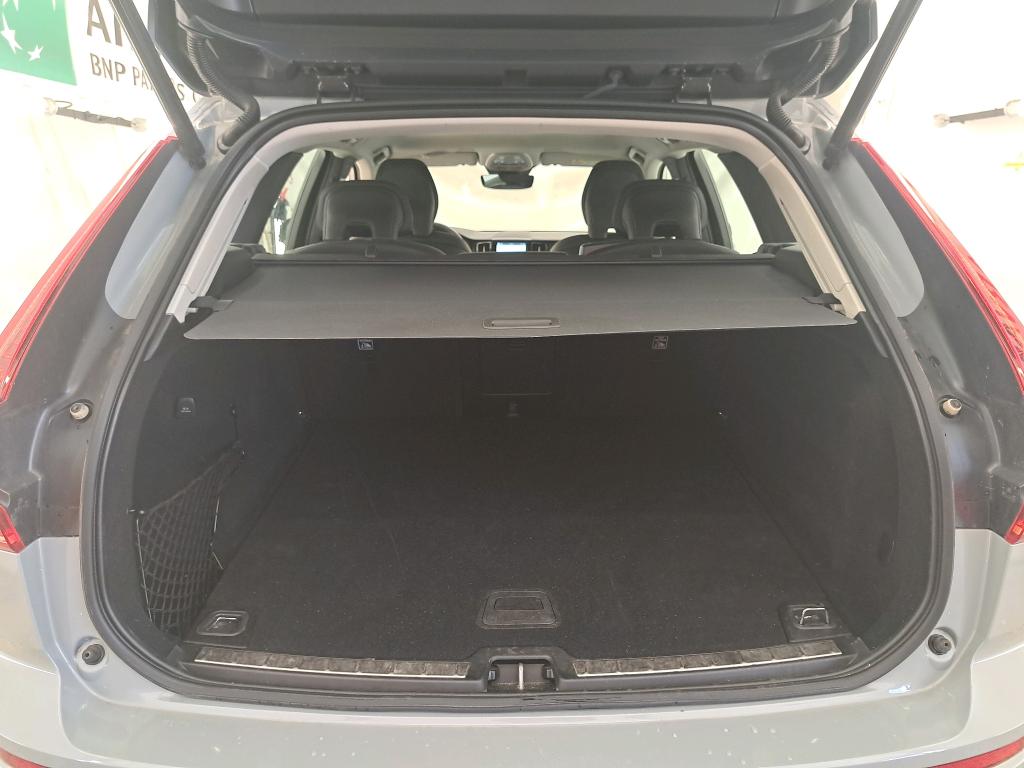 VOLVO XC60 B4 197 ch Geartronic 8 Plus Style Dark 2023