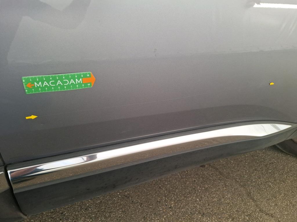 PEUGEOT 3008 Hybrid 225 e-EAT8 Allure Pack 2022