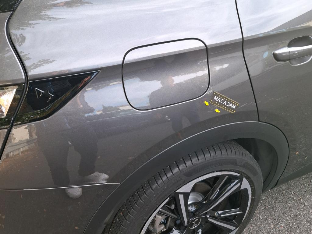 DS 7 DS7 CROSSBACK Hybride E-Tense 225 EAT8 Louvre 2022
