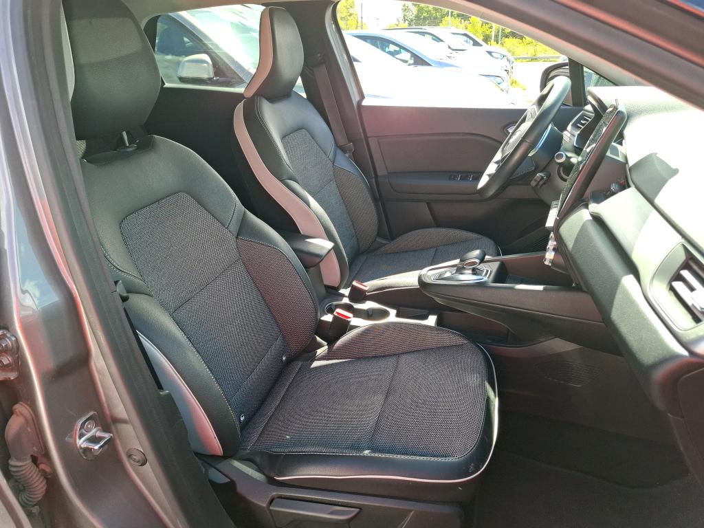 RENAULT CAPTUR E-Tech Plug-in 160 Intens 2021