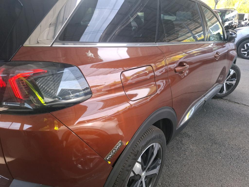 PEUGEOT 5008 PureTech 130ch S&S EAT8 GT Pack 2022