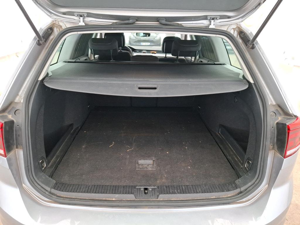 VOLKSWAGEN PASSAT SW 2.0 TDI EVO 150 DSG7 Business 2022