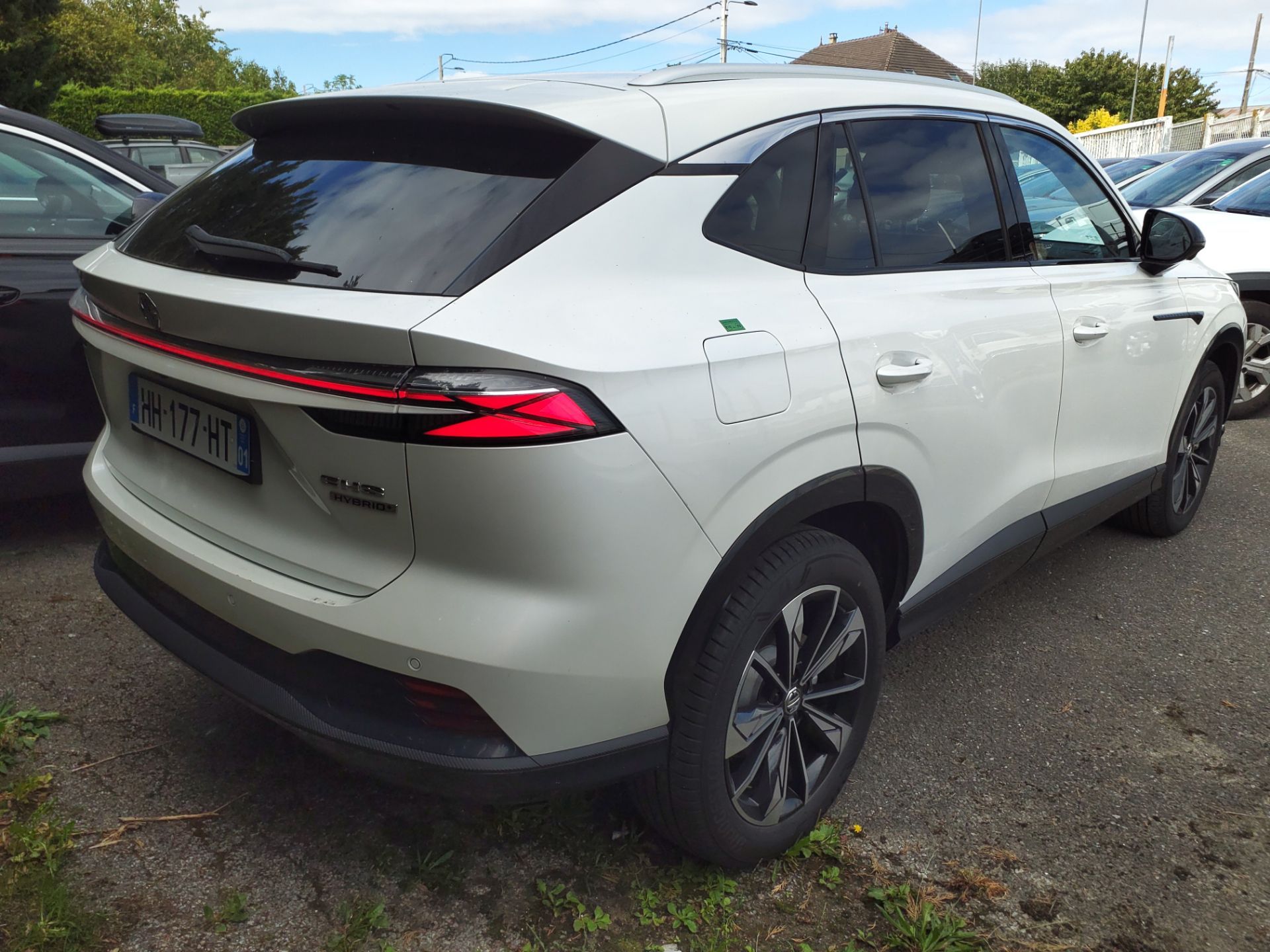 MG EHS 1,5 hyb+ 224cv LUXURY 2025
