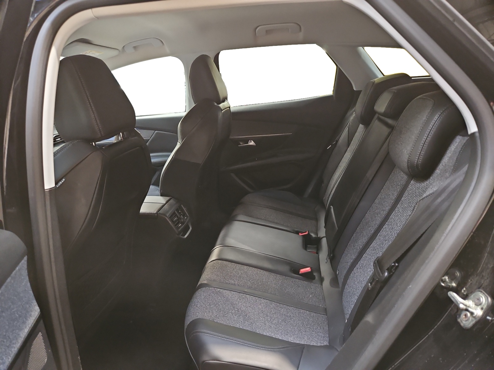 PEUGEOT 3008 Puretech 130ch S&S BVM6 Allure 2018