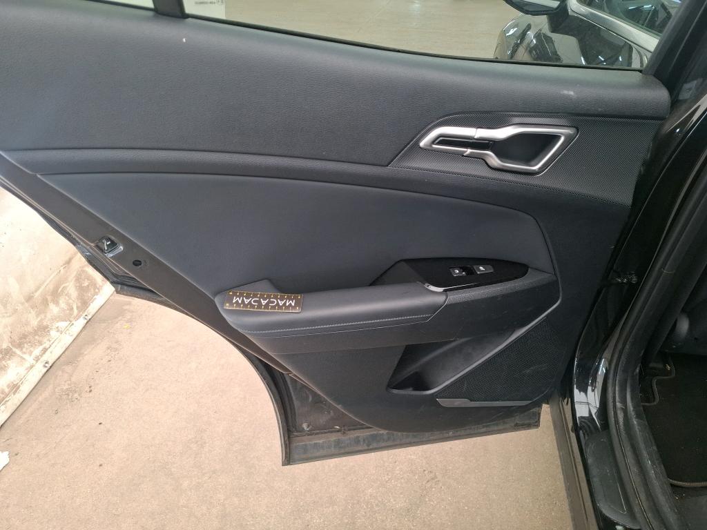 KIA SPORTAGE VP 1.6 T-GDi 265ch ISG Hybride Rechargeable BVA6 4x4 Design 2023