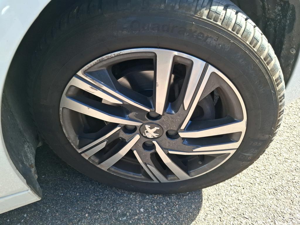 PEUGEOT 208) 208 PureTech 100 S&S EAT8 Allure Pack 2023