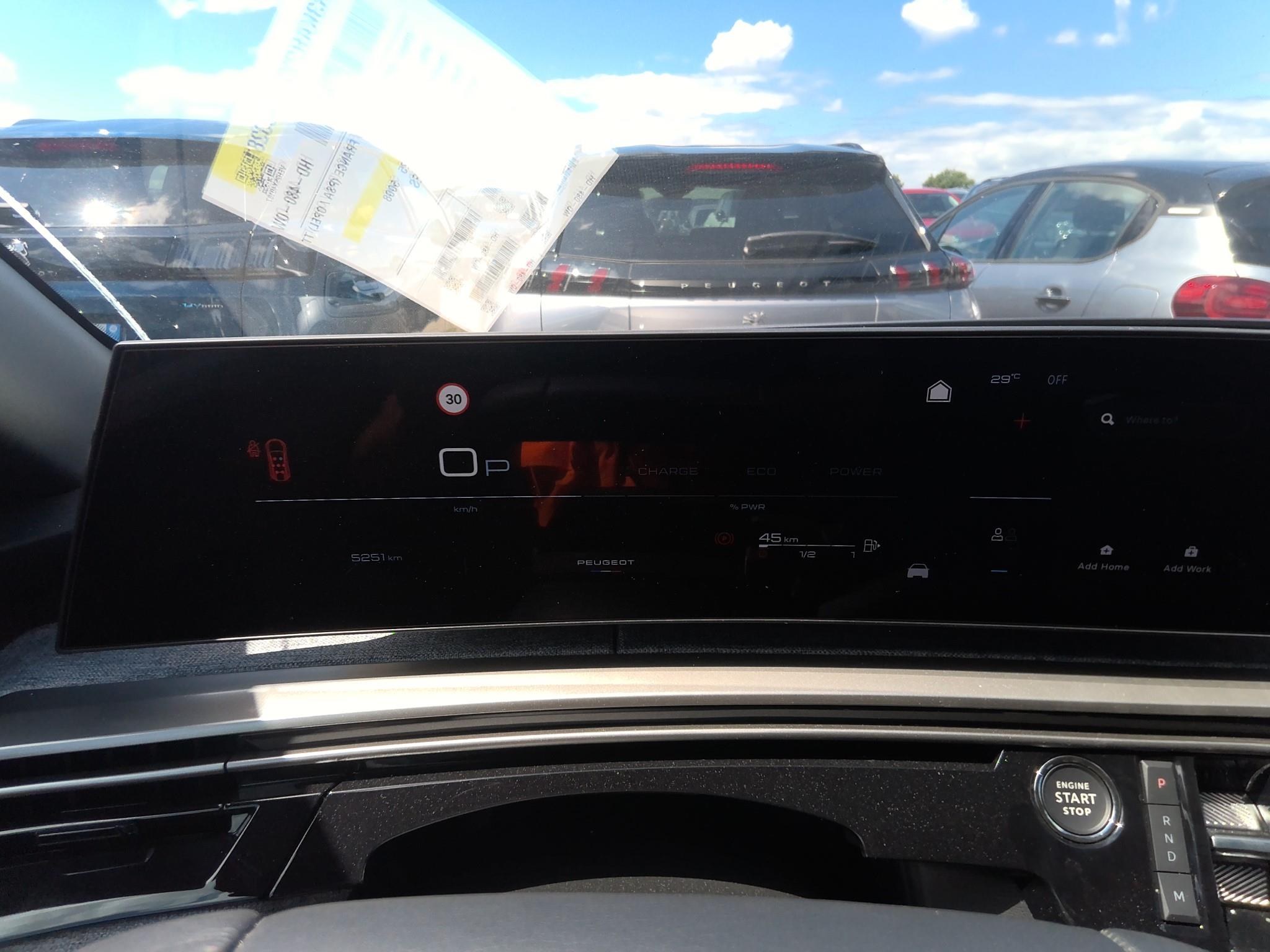 PEUGEOT 5008 Hybrid 145 ch e-DCS6 Allure 2025