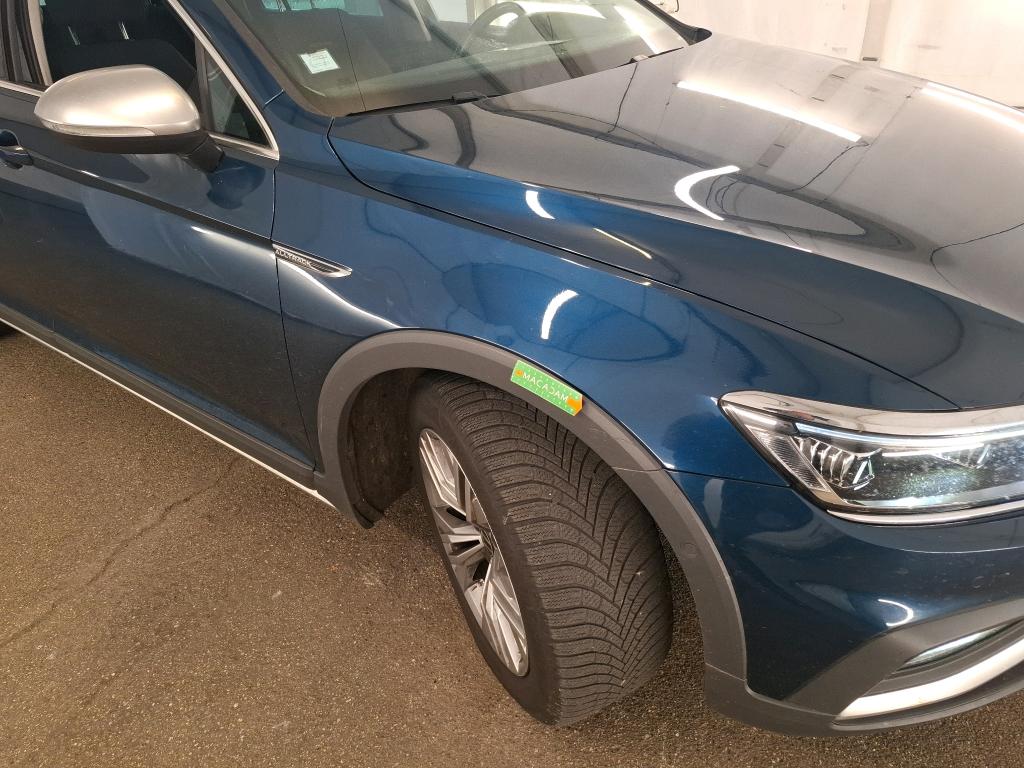 VOLKSWAGEN PASSAT SW 2.0 TDI EVO SCR 200 DSG7 4Motion Alltrack 2022