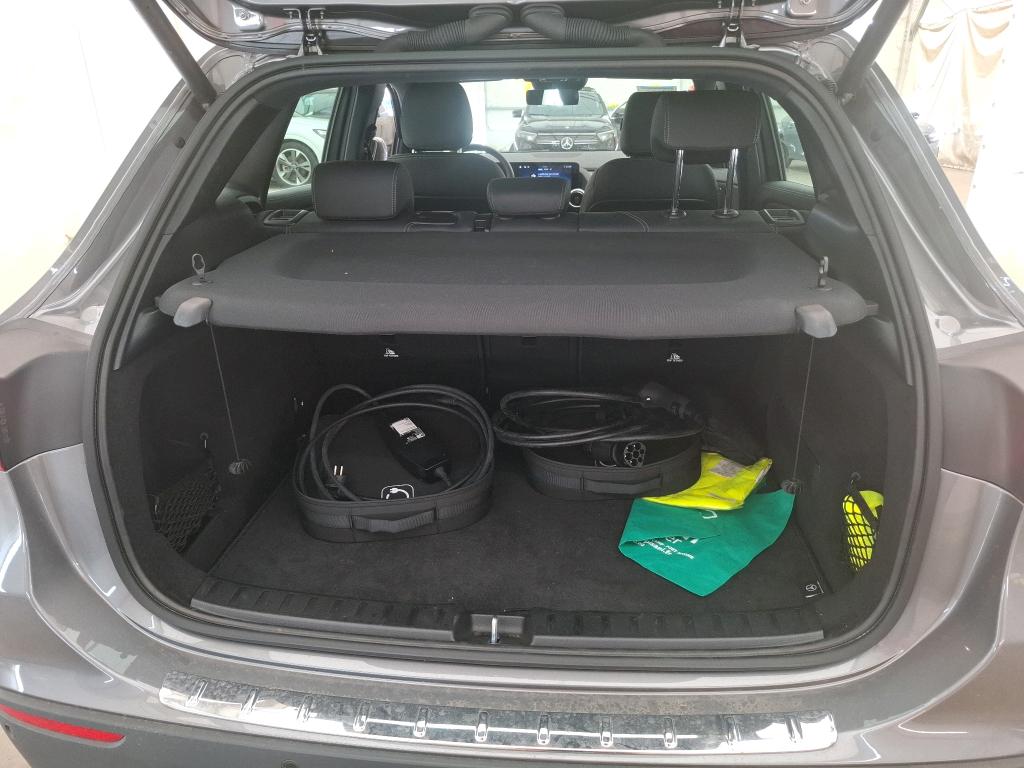 MERCEDES-BENZ GLA 250 e Hybrid EQ 8G-DCT Progressive Line 2024