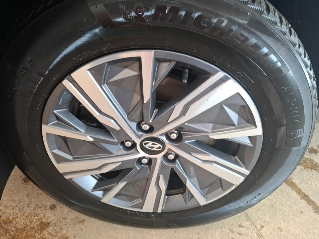 HYUNDAI TUCSON 1.6 T-GDI 230 Hybrid BVA6 Business 2023