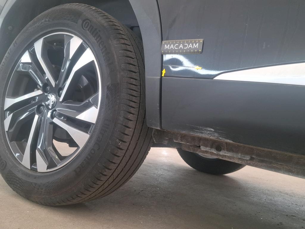 PEUGEOT 2008 BUSINESS BlueHDi 110 S&S BVM6 Allure 2021