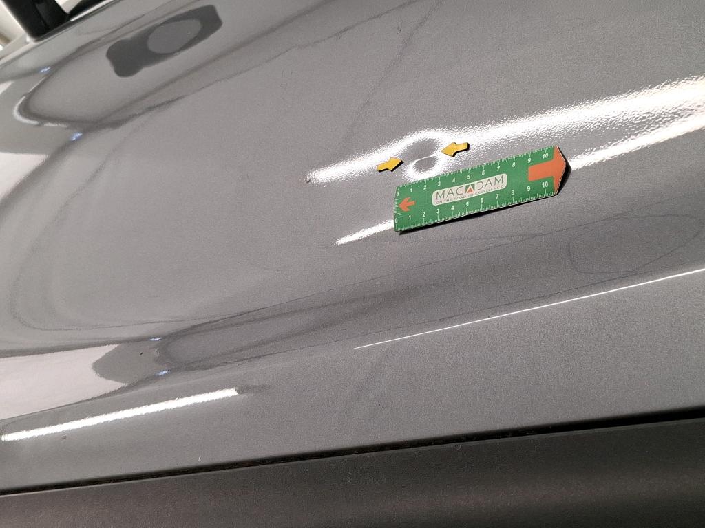 NISSAN  2018
